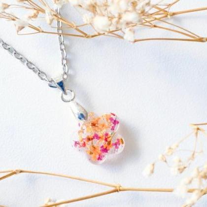 Real Pressed Flowers In Moon Resin Necklace In..