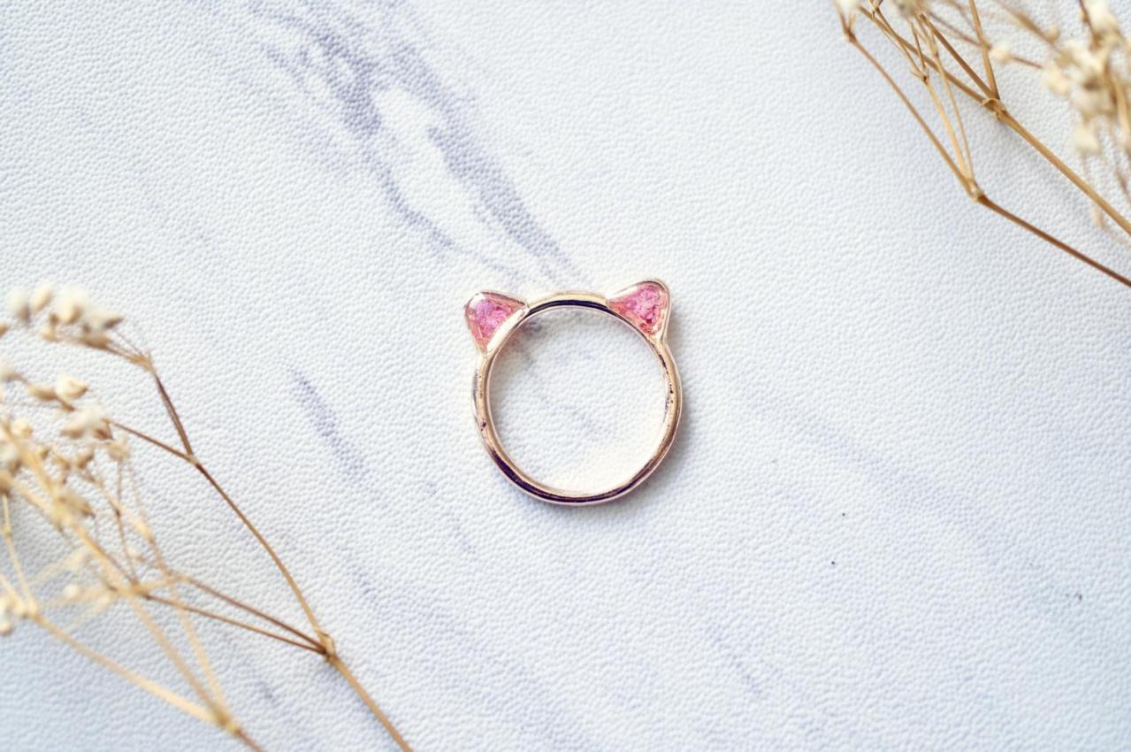 Real Pressed Flowers And Resin Cat Ring In Rose Gold And Pink