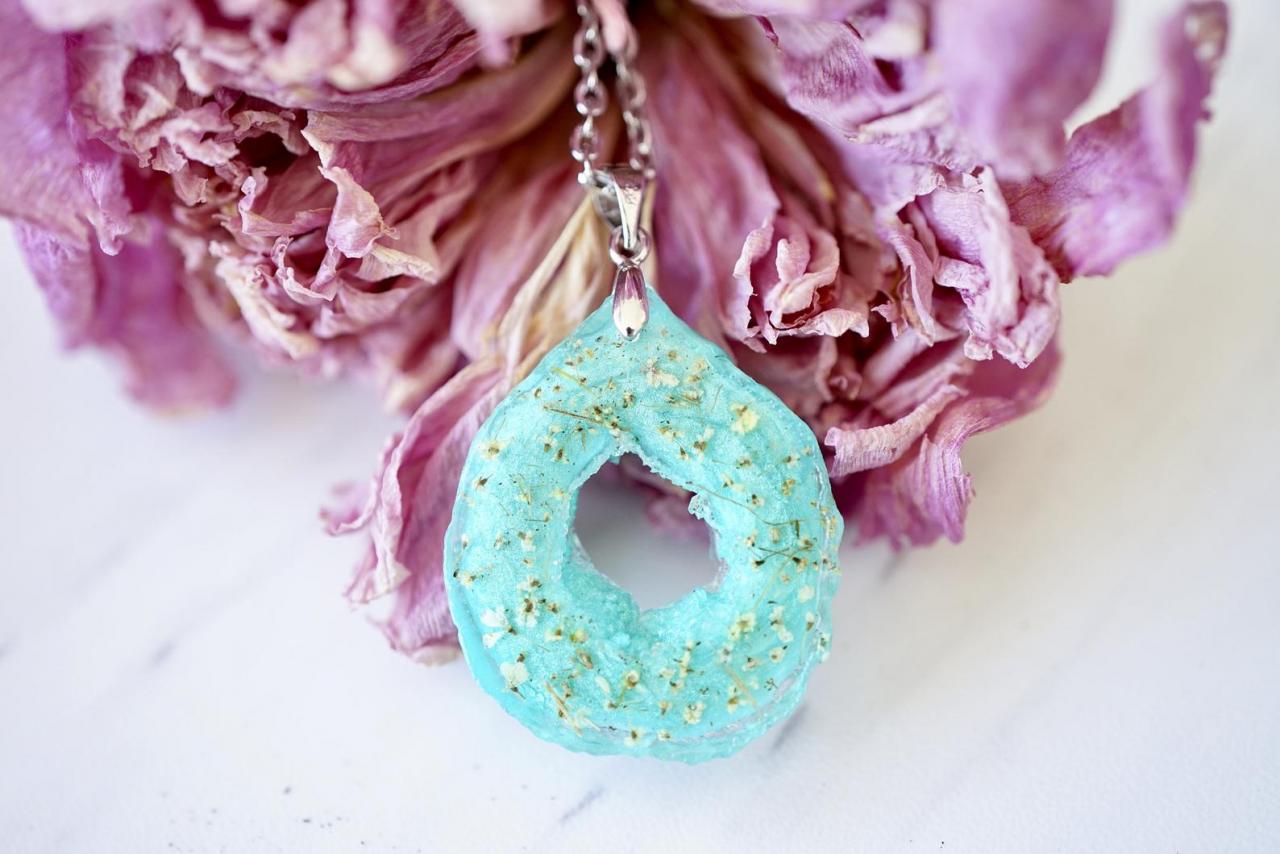 Real Pressed Flowers In Resin, Teal Geode Necklace With Yellow Flowers